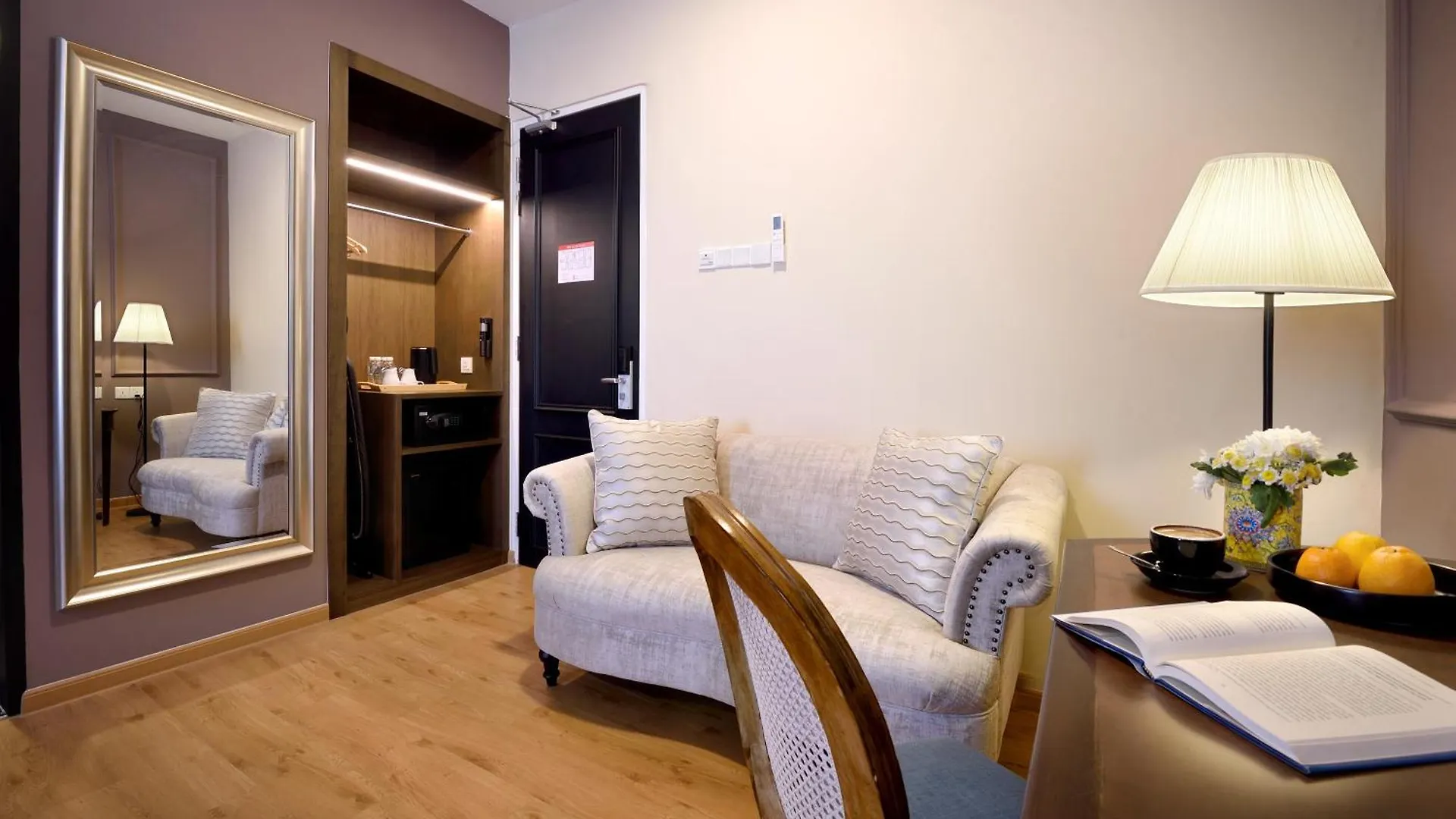 Hotel The Leith George Town
